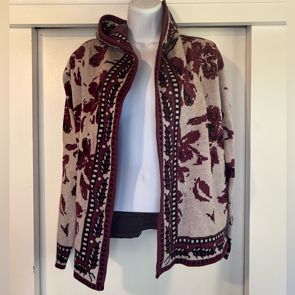Rachel Zoe Burgundy and Cream Floral Cardigan with Hoodie - Picture 2 of 9